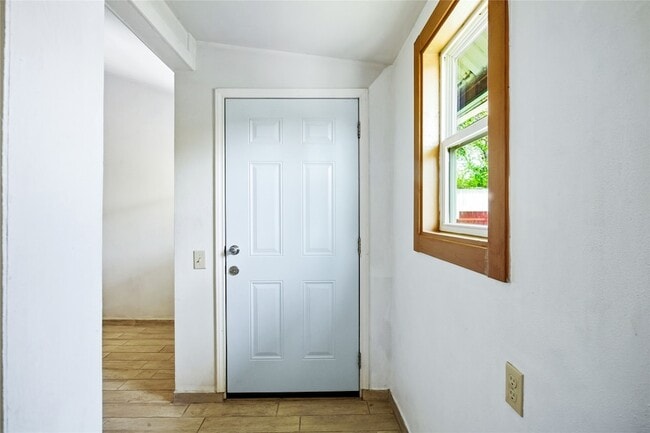 Building Photo - 2543 Co Rd 332