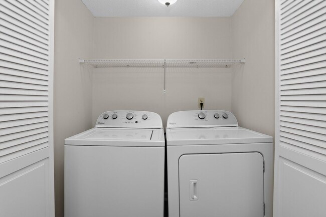 Building Photo - Charming 2BR Condo in Calhoun