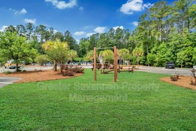 Building Photo - 137 Benelli Dr