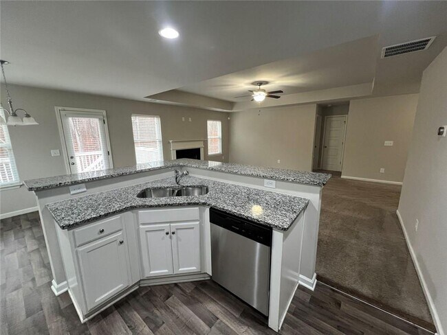 Building Photo - 3463 Silver Chase Ct