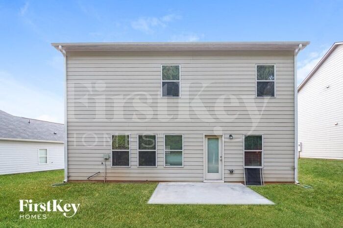 Building Photo - 423 Fredrick Dr