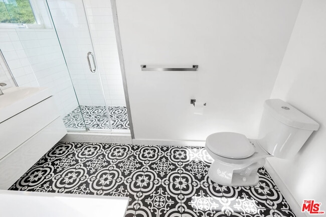 Building Photo - 26349 Fairside Rd