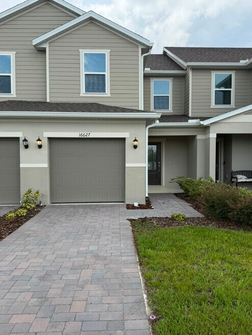 Building Photo - 16631 Luminary Lp