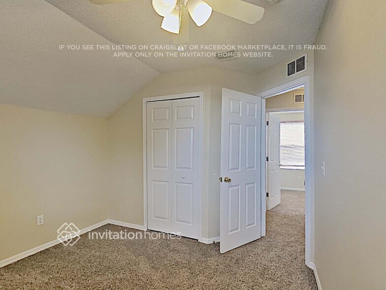 Building Photo - 28537 Seashell Ct