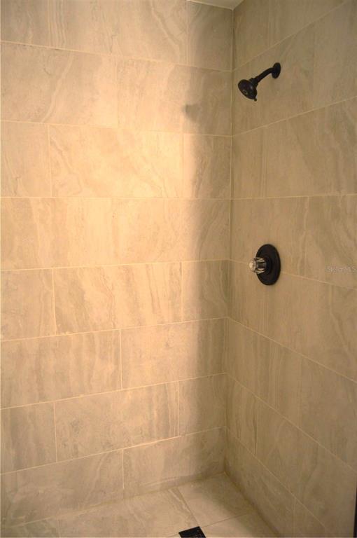 Building Photo - 424 Delicata Dr