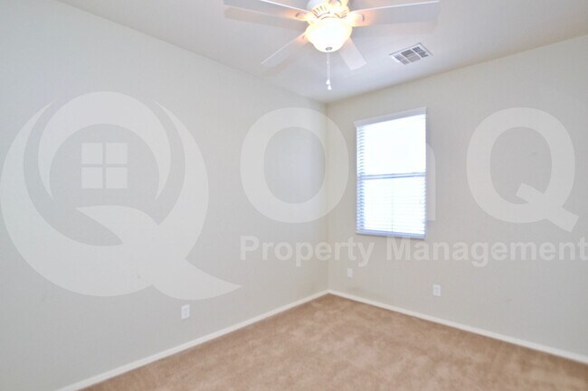 Building Photo - 3793 E Stampede Dr