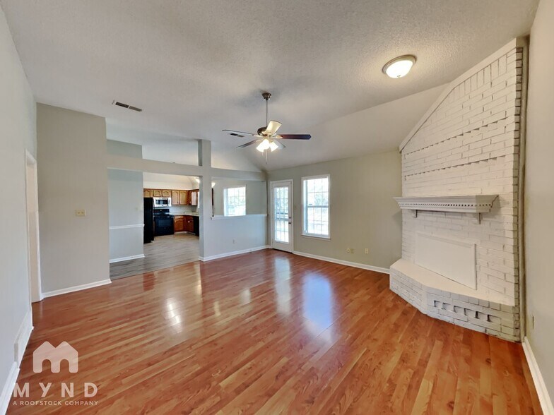 Building Photo - 7350 Royce Cove