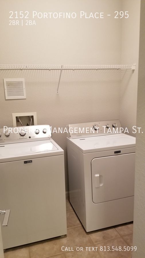 Building Photo - 2152 Portofino Pl