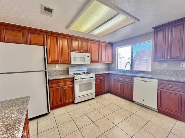 Building Photo - 29793 Avenida De Cortez