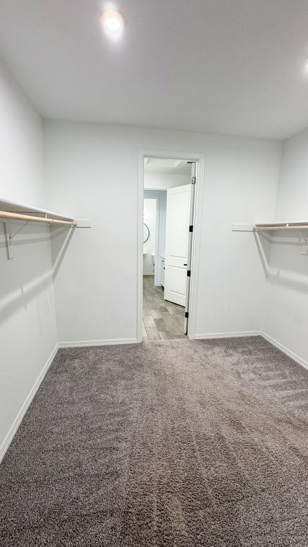 Building Photo - 18852 W Marshall Ave