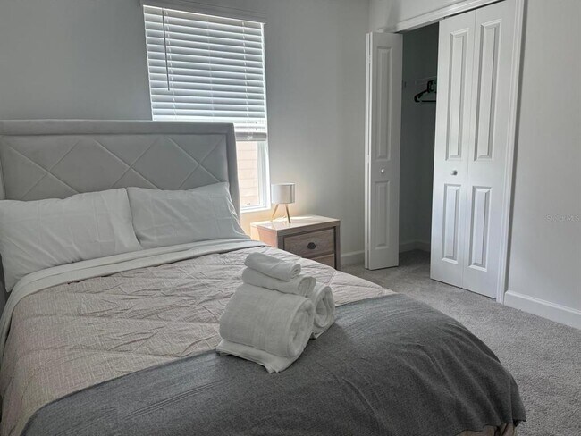 Building Photo - 7111 E Pine Pkwy