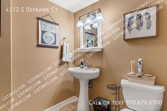 Building Photo - 4172 S Deframe Ct