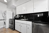 Building Photo - 3003 Terramar St