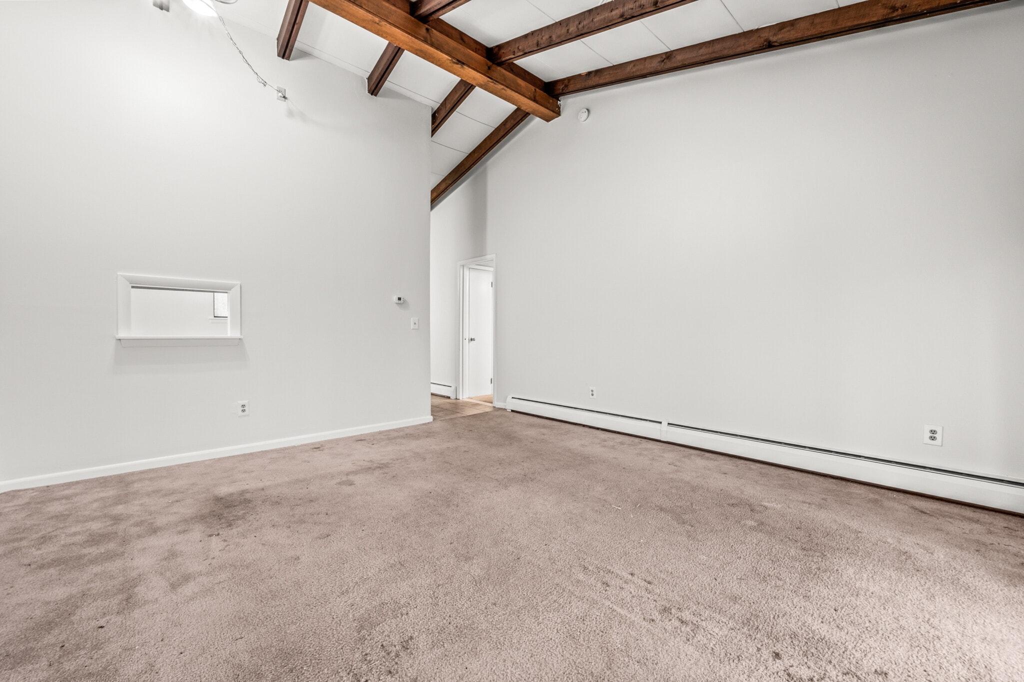 Building Photo - 343 Oakland St