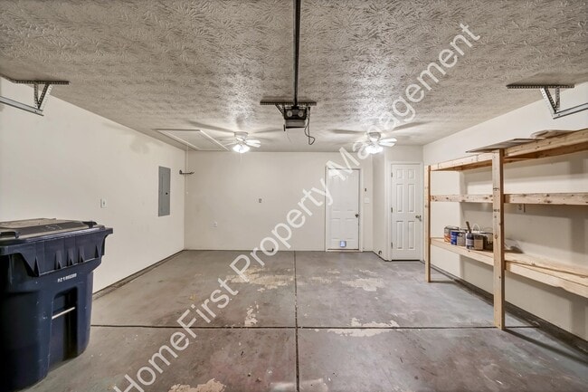 Building Photo - 137 Angel Falls Dr