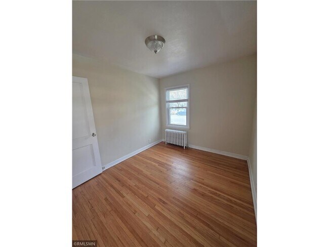 Building Photo - 2056 Bayard Ave