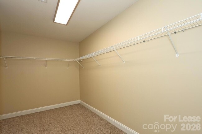 Building Photo - 10122 Victoria Blake Dr