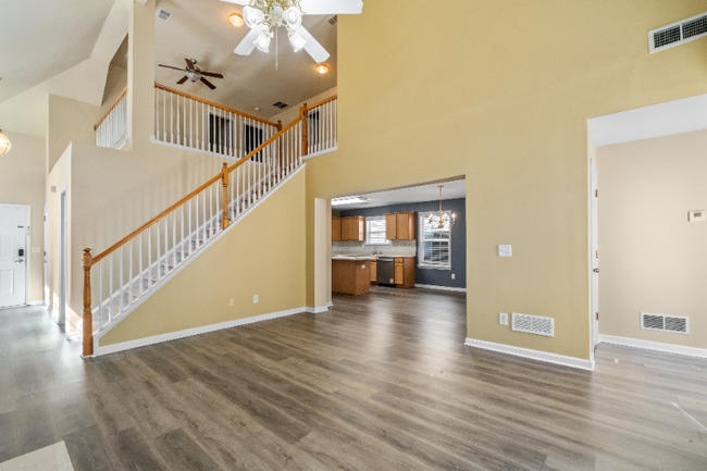 Building Photo - 5174 Centennial Creek View NW