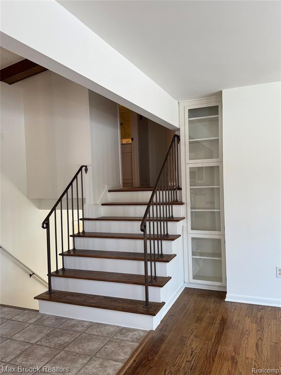 Building Photo - 4138 Westover Dr