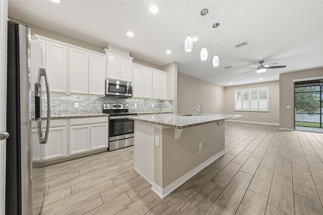 Building Photo - 1154 Water Iris Wy