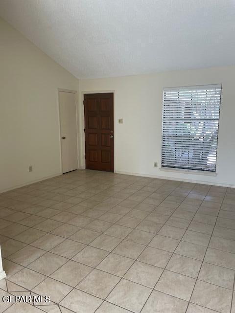 Building Photo - 7045 Orizaba Ave