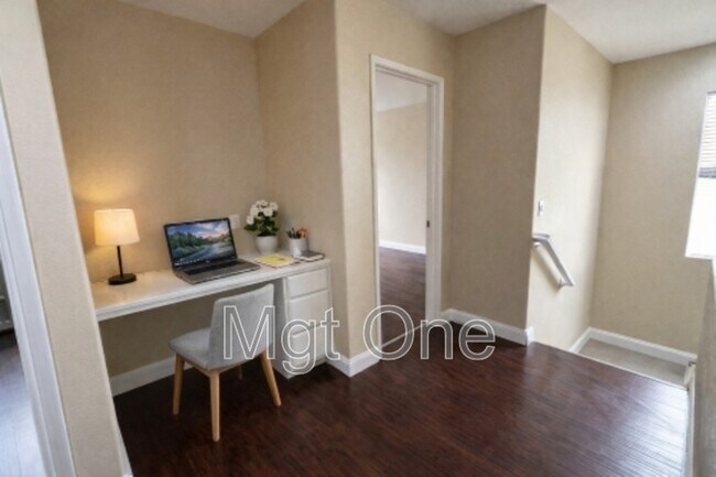 Building Photo - 1980 Olympia Fields Dr