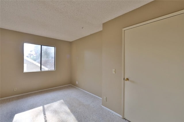 Building Photo - 222 S Catalina Ave