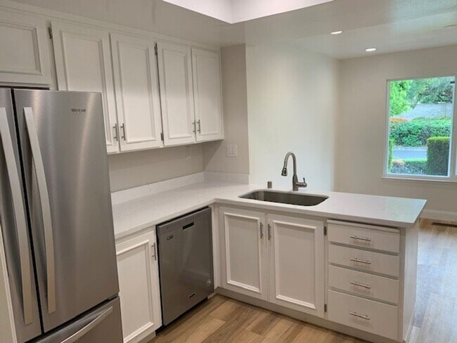 Building Photo - Pleasanton Valley, Pleasanton, 3 Bd. Retreat, 2 Ba., Near Downtown and Top Schools