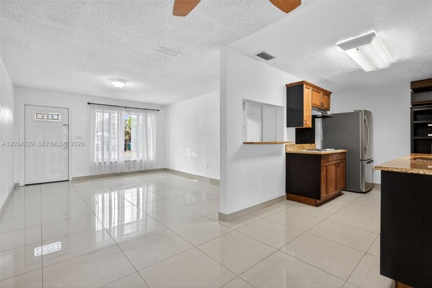 Building Photo - 17001 NW 53rd Ct
