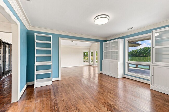 Building Photo - 4421 Carlton Ct