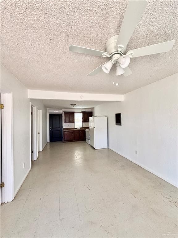 Building Photo - 10 Juarez Ave