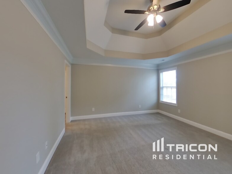 Building Photo - 509 Sourwood Dr