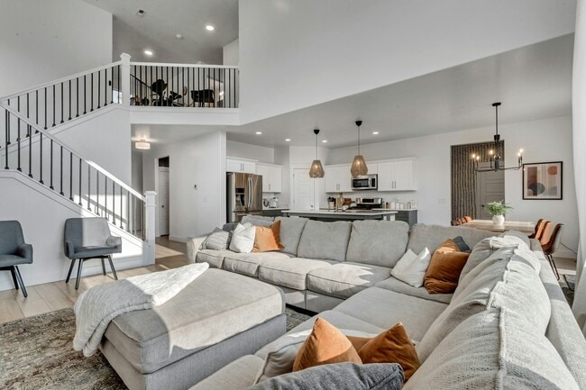 Building Photo - 14636 Snow Leopard Ln