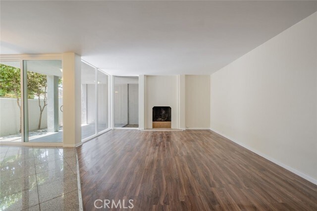 Building Photo - 432 S Sierra Madre Blvd