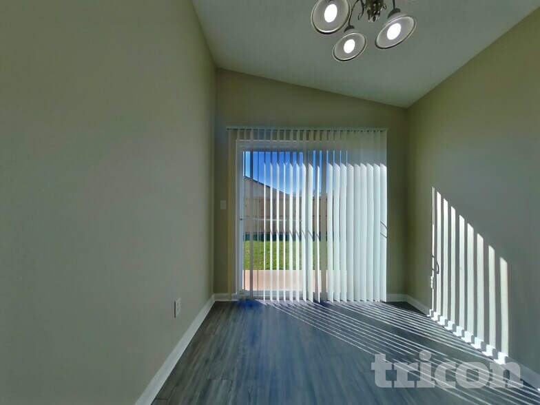 Building Photo - 3131 Kelling St