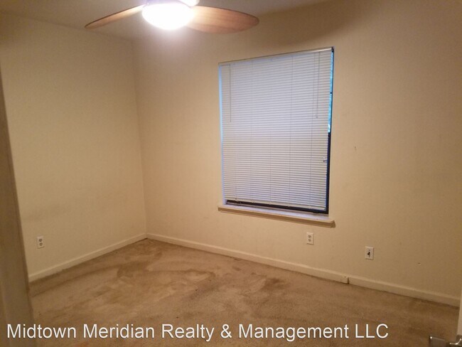Building Photo - 2 br, 2 bath House - 1322 Burgess Dr
