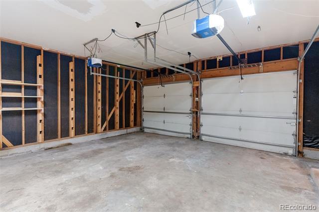Building Photo - 3940 Oberding Dr