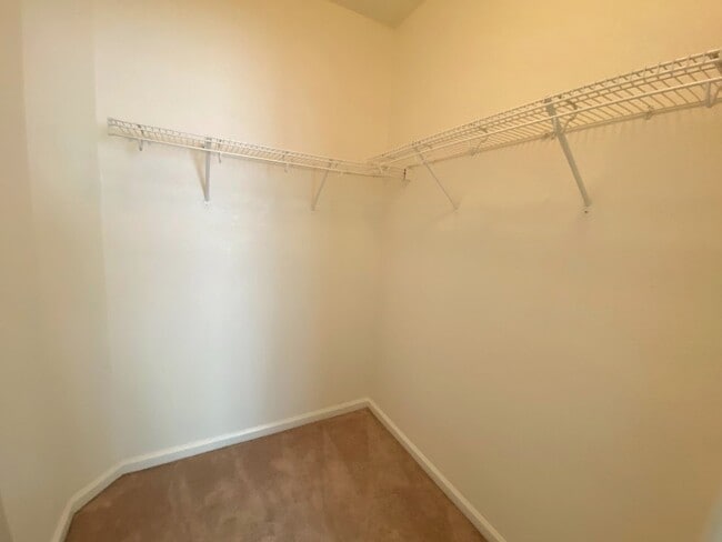 Building Photo - 436 Jacobs Dr