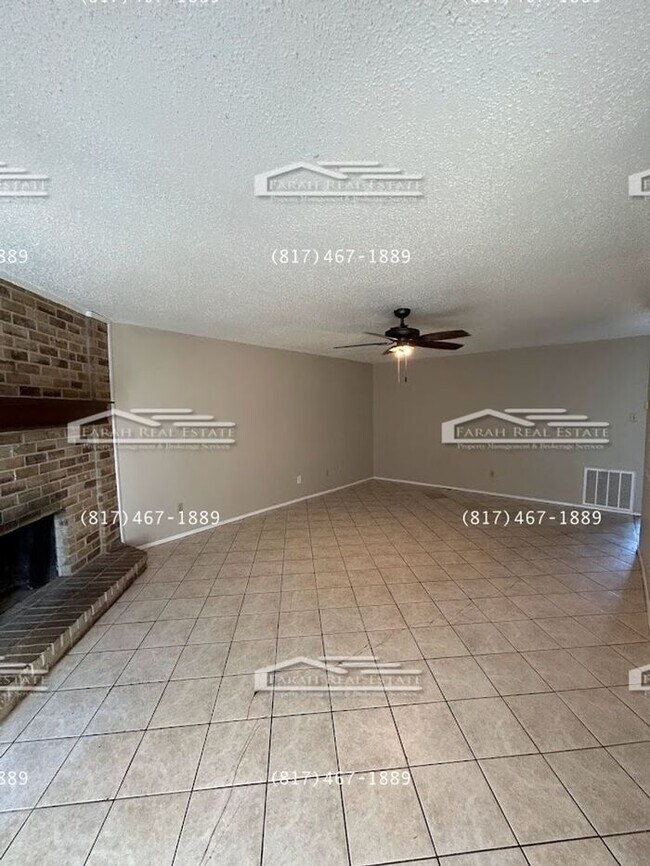 Building Photo - 3/2 in Arlington, Available Now!