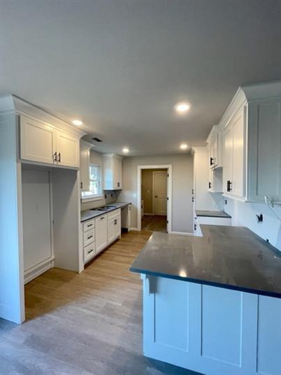 Building Photo - 8 Copinsay Ln