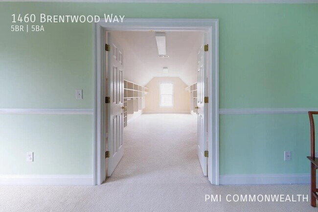 Building Photo - 1460 Brentwood Way