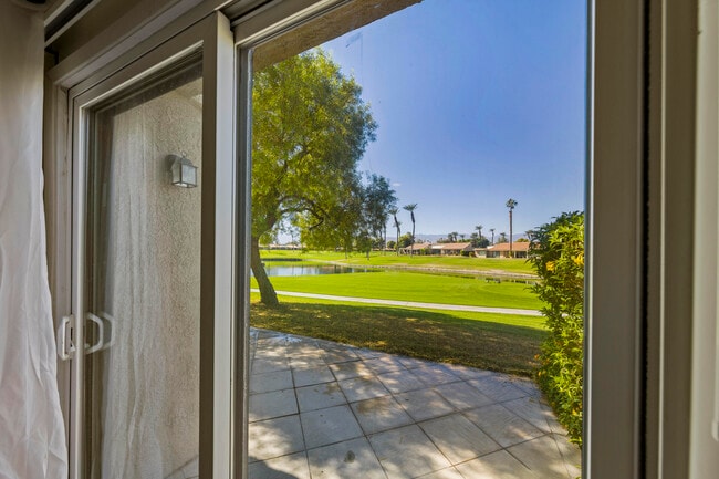 Building Photo - 41968 Preston Trail