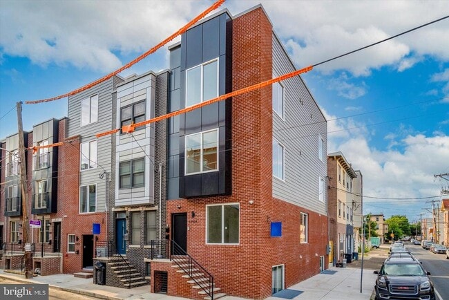 Primary Photo - 1701 W Seybert St