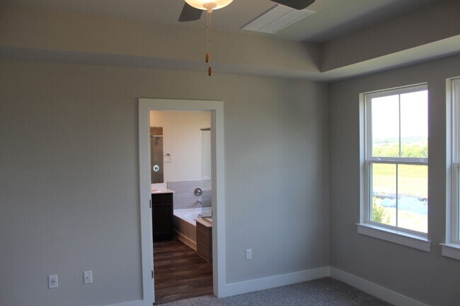 Building Photo - 7516 Harmony Shoals Bnd
