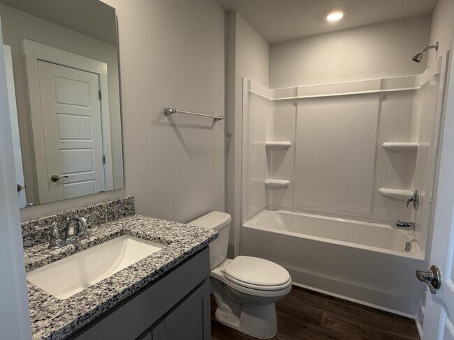 Building Photo - 4339 Majesty Dr