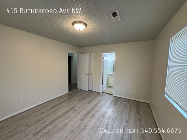 Building Photo - 415 Rutherford Ave NW