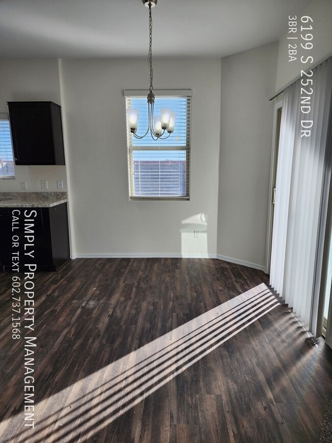 Building Photo - 6199 S 252nd Dr