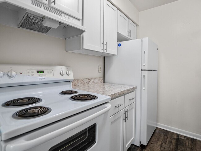 Interior Photo - Pinehurst Apartments