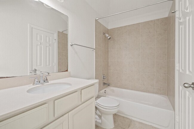 Building Photo - 28131 Scenic Shore Ln