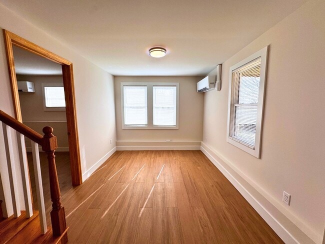 Building Photo - East AVL - Renovated Oakley Bungalow